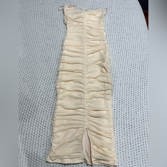 Cutout Midi Dress - Picture 2 of 2